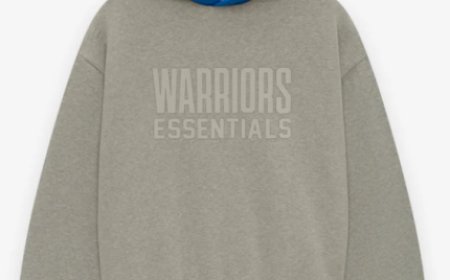 Essentials Pullover Hoodie – Sleek, Soft & Perfect for Everyday