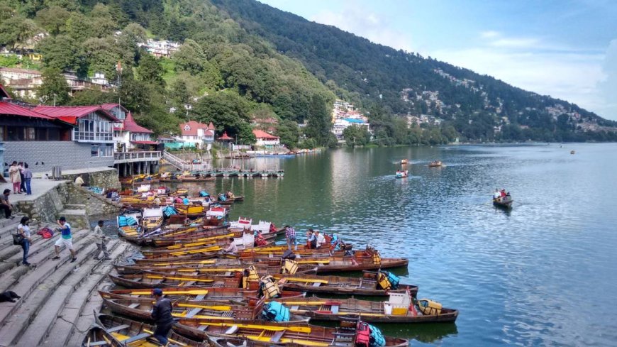 Low-Cost Darjeeling Vacation: Best Time, Places & Stays