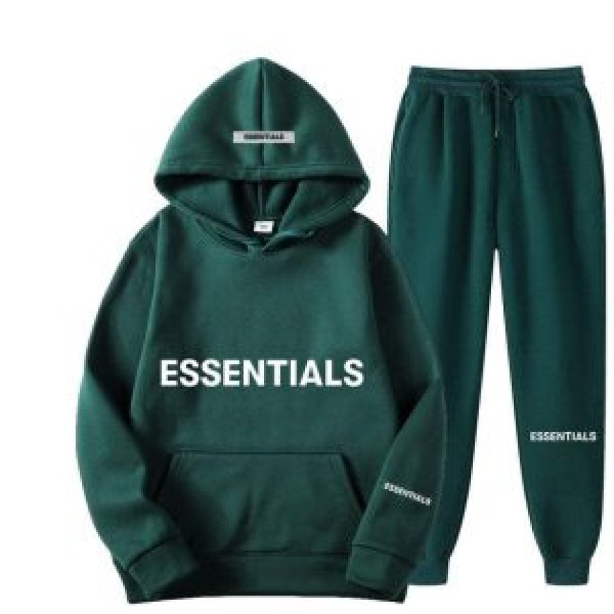 Essential Hoodie – Everyday Wear with a Modern Twist