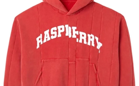 Discover the Elegance of Raspberry Hills – Women's Clothing with a Natural Touch