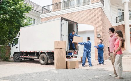 Is Tipping Movers Necessary? Here’s What You Should Know Before the Move