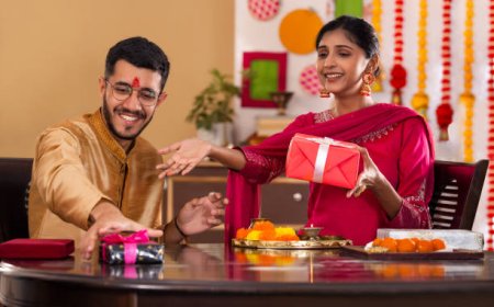Unique Rakhi Gift Ideas for Brothers Who Deserve the Best in 2025