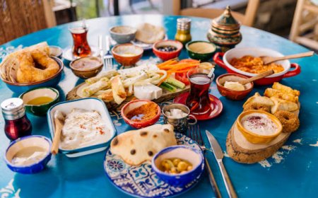 دليل لعشاق الطعام لاكتشاف ألذ المأكولات التركية التقليدية