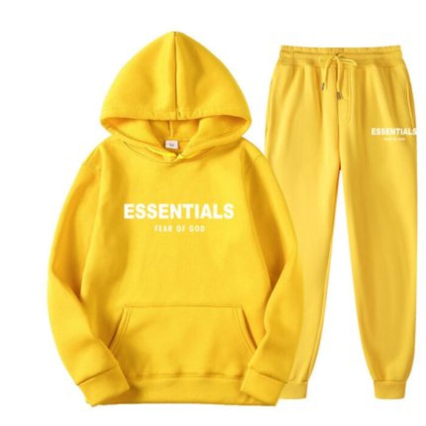 Essential Hoodie for Casual and Stylish Looks
