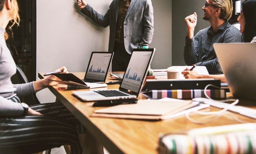Why Renting a Laptop in Gurgaon is the Smart Choice for Professionals & Students