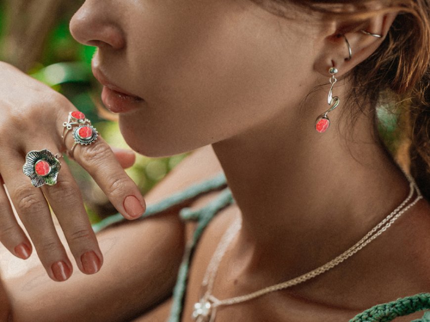The name of the game warmth of Rhodochrosite Rings: Why It’s greater Than simply quite