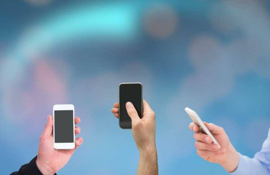 Why Every Modern Business Needs a Mobile Attendance App in 2025