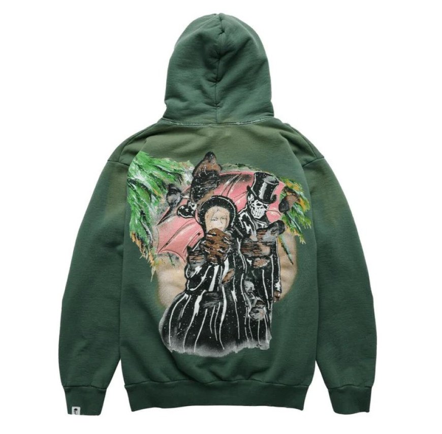The Ultimate Guide to the Warren Lotas Hoodie: Style, Comfort, and Iconic Design